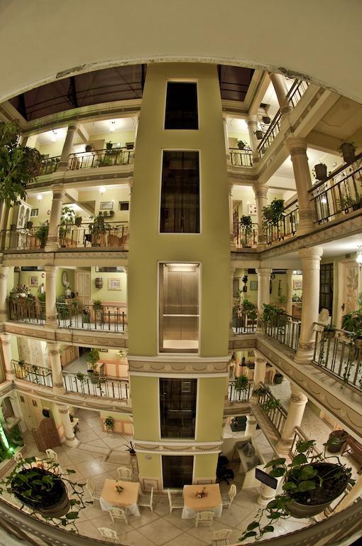 Villa Las Margaritas Plaza Cristal Xalapa Exteriör bild